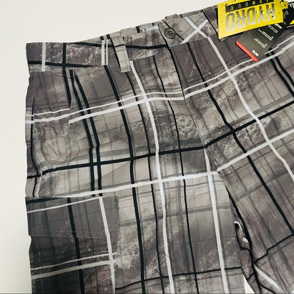 NWT Under Armour Fishing HeatGear Casual Athletic Water Short Mens Size 34 M NEW - Picture 3 of 13